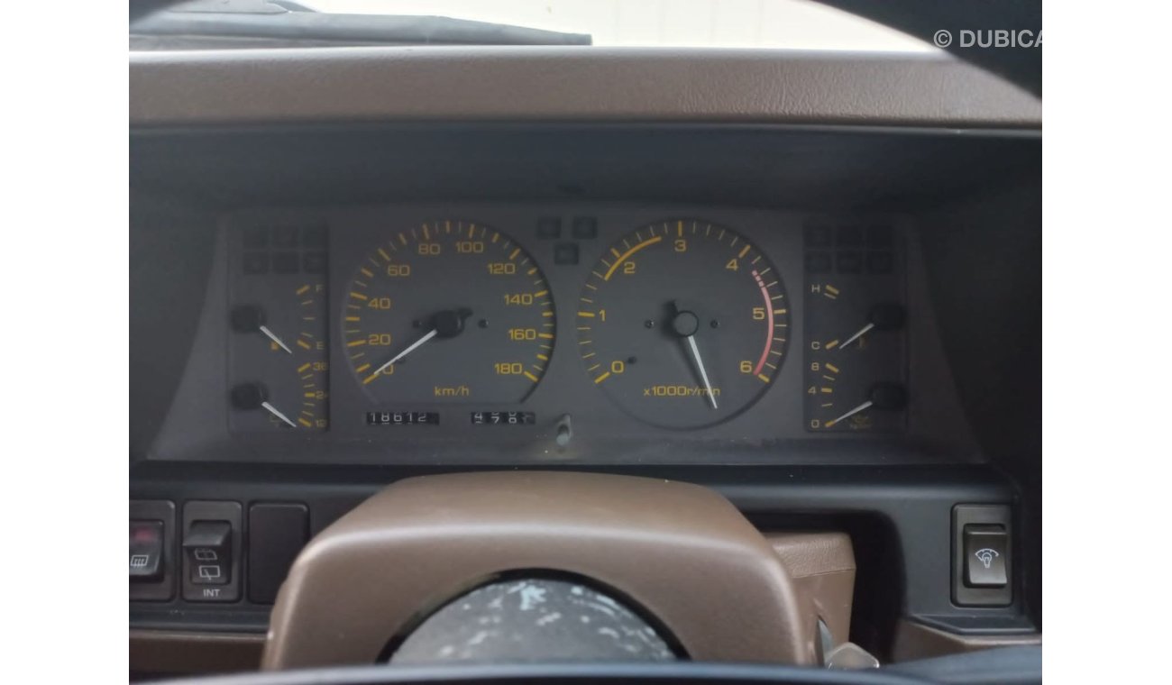 نيسان باترول سفاري NISSAN SAFARI RIGHT HAND DRIVE (PM1151)