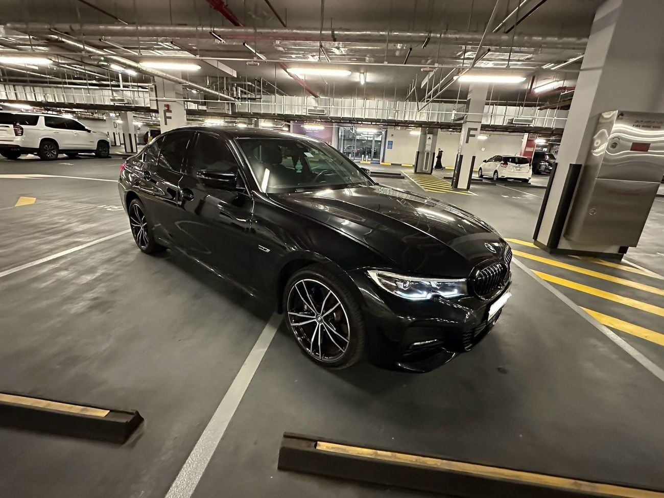 بي أم دبليو 330e 330e