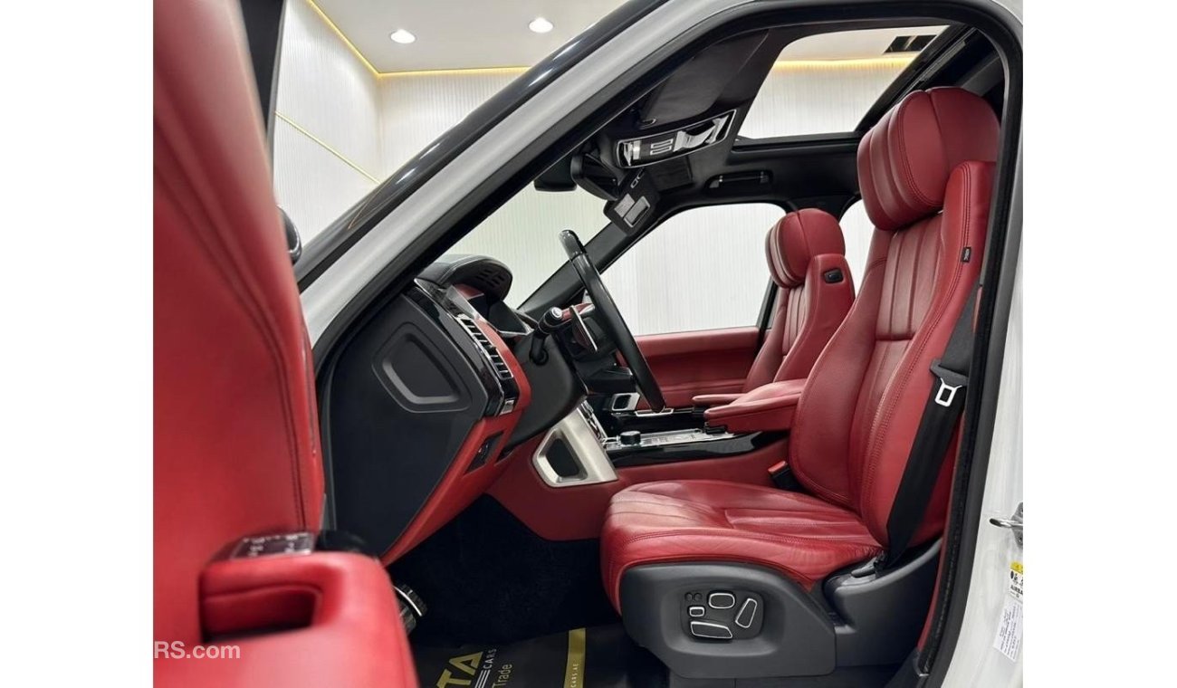 Land Rover Range Rover 2015 Range Rover Vogue Autobiography, Full Range Rover Service History, Full Options, Low Kms, GCC