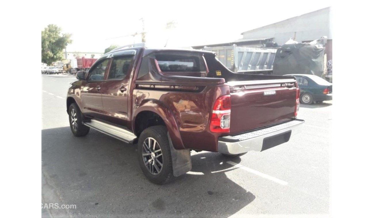 تويوتا هيلوكس Hilux RIGHT HAND DRIVE (Stock no PM 678 )