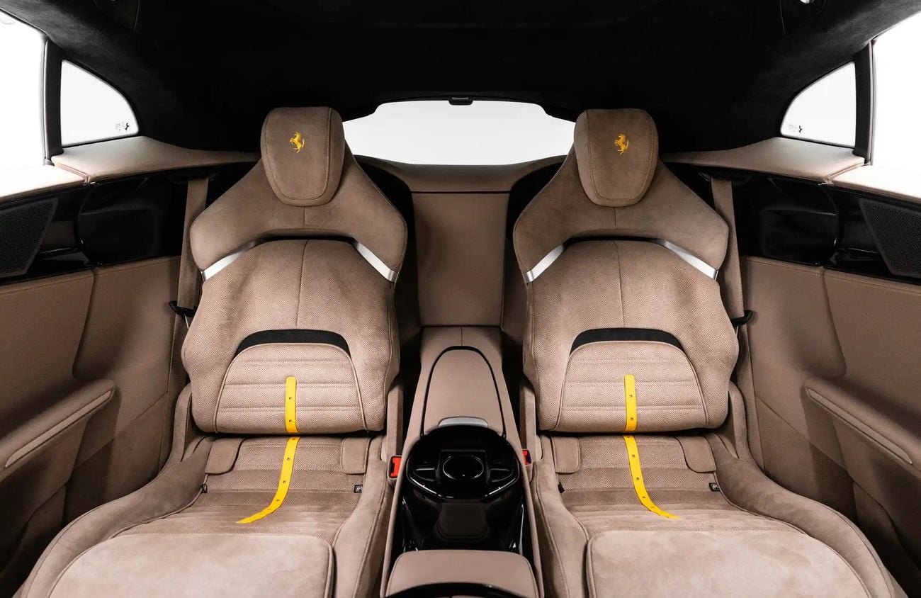 فيراري بوروسانجوي 6.5L V12 Naturally Aspirated Engine