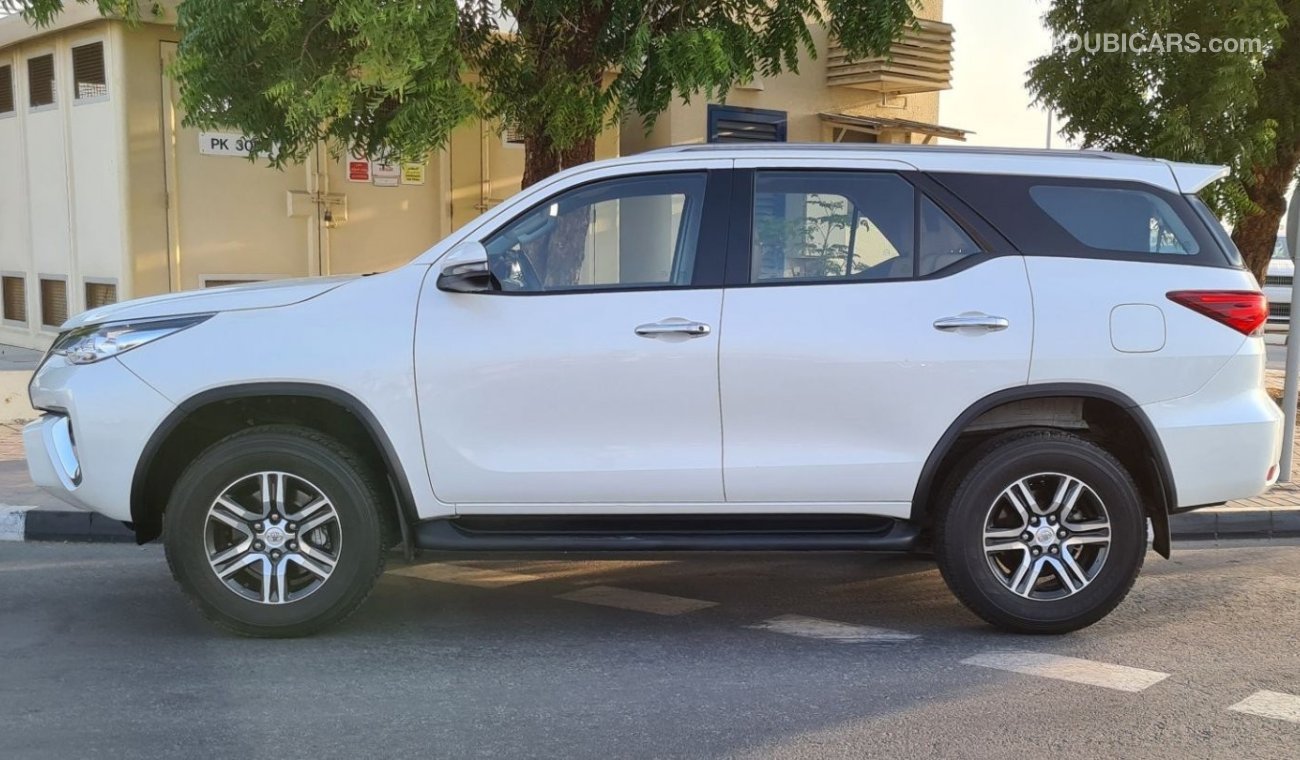 Toyota Fortuner Toyota Fortuner GXR V6 2018 GCC Perfect Condition Low Mileage