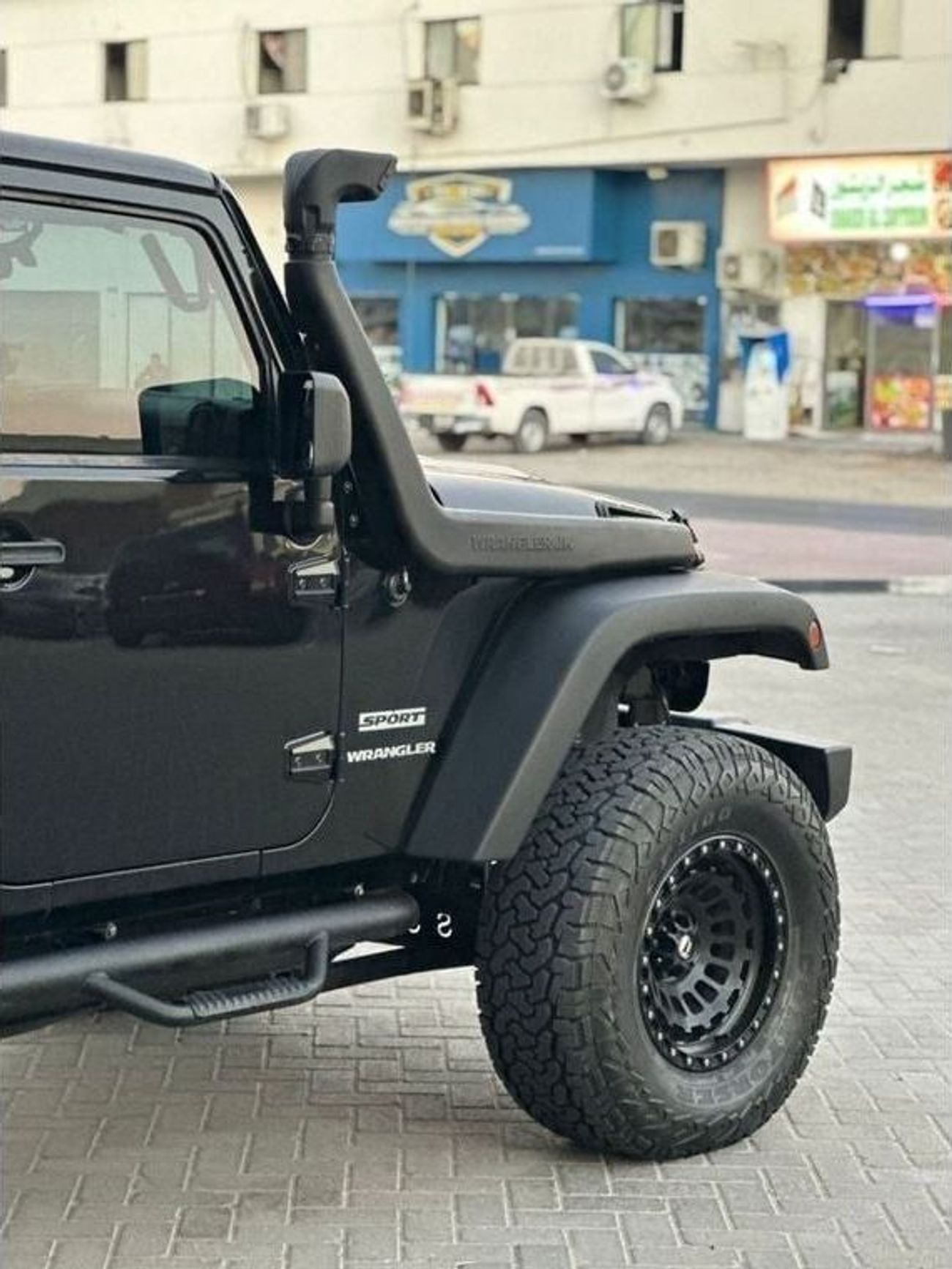Jeep Wrangler Sport Mohawk 3.6L A/T