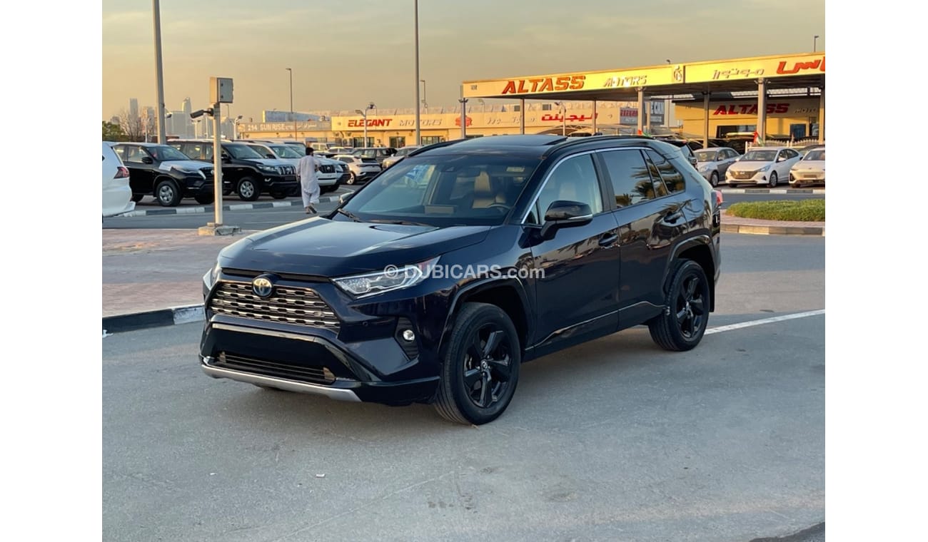 Toyota RAV4 2020 TOYOTA RAV4 XSE HYBRID 4x4 FULL OPTIONS