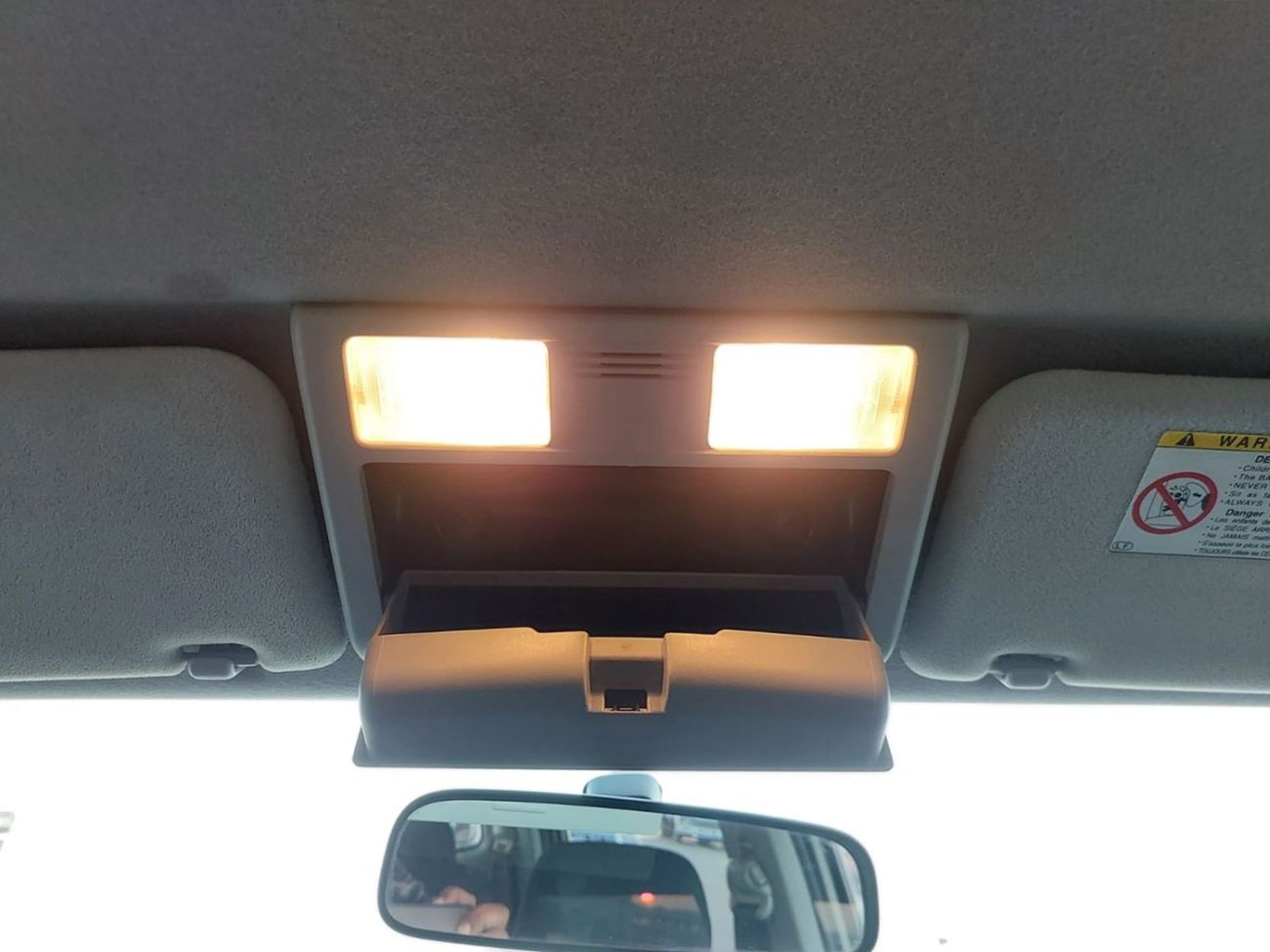 Toyota Hilux TOYOTA HILUX PICKUP RHD 2014 MODEL 3.0 L DIESEL AUTOMATIC(PM37634)