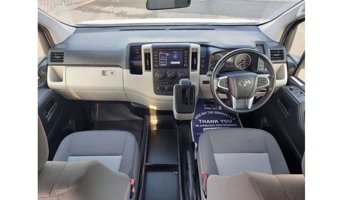 Toyota Hiace TOYOTA HIACE COMMUTER VAN RHD 2019 MODEL 2.8 L DIESEL AUTOMATIC(PM01938)