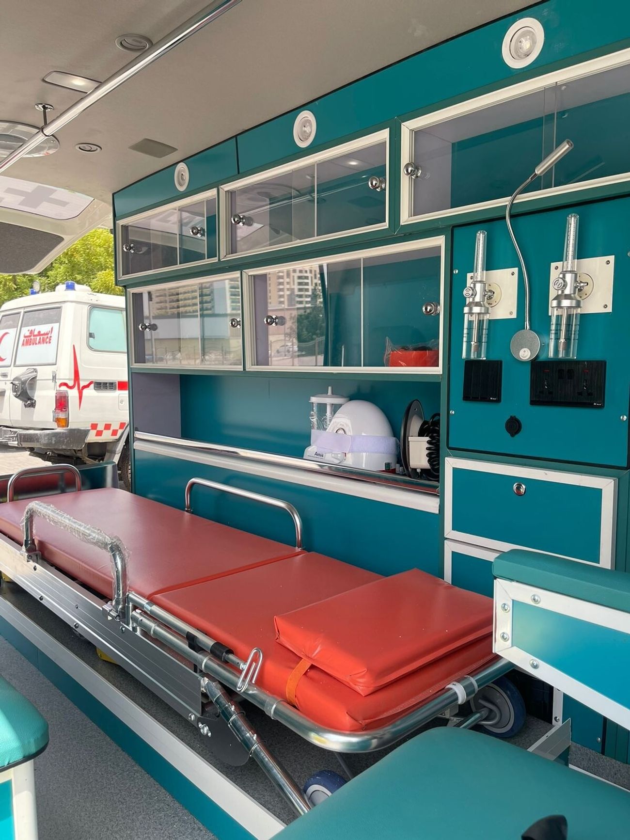 Toyota Hiace High Roof Van 3.5L