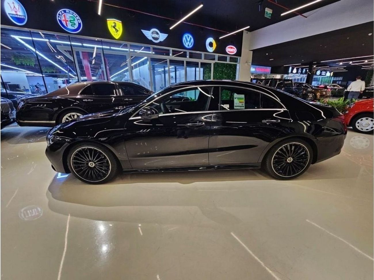 مرسيدس بنز CLA 200 MERCEDES CLA200/2024 0KM WITH DEALER WARRANTY