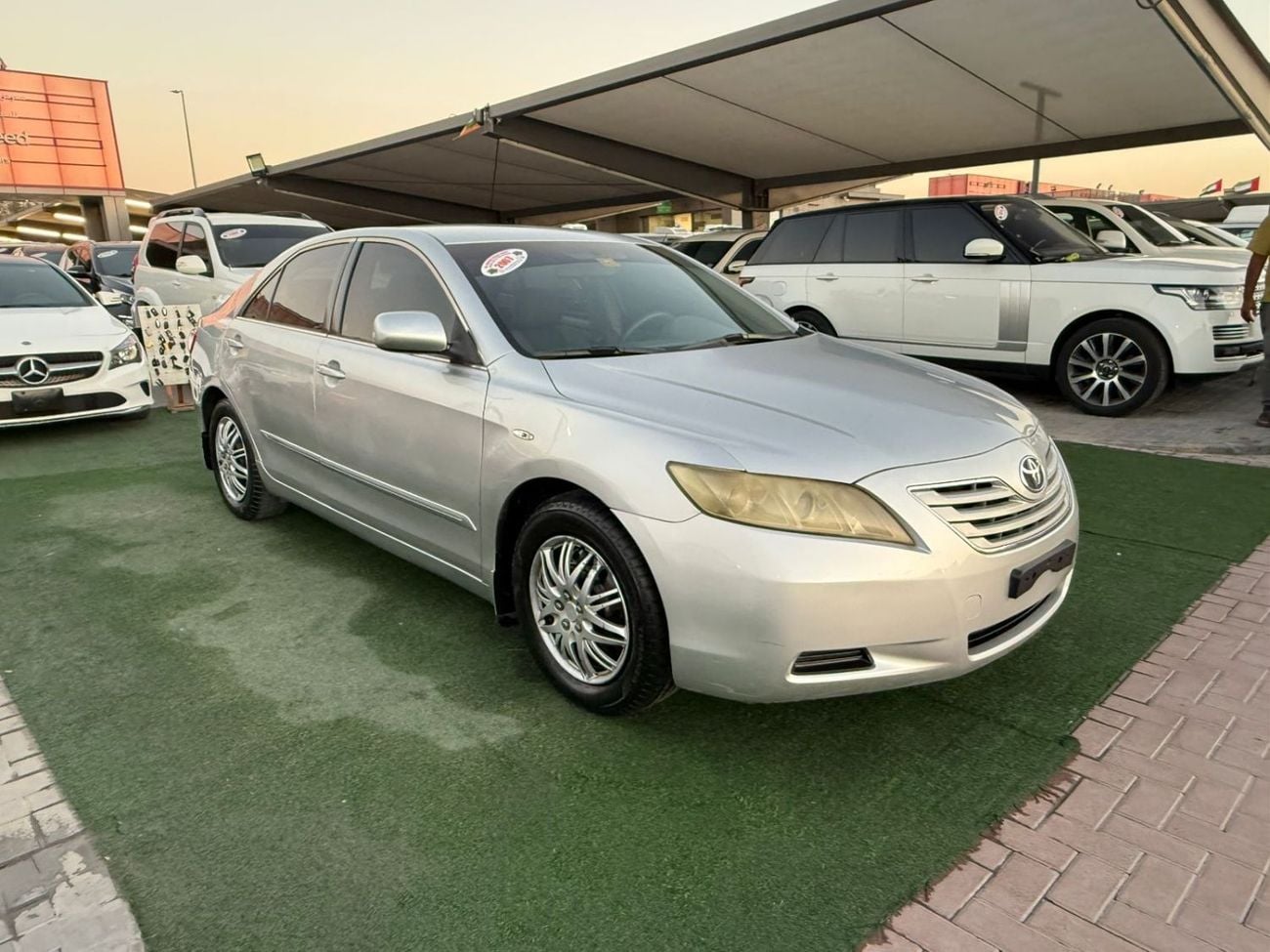 Toyota Camry 4-cylinder, first owner, two original keys