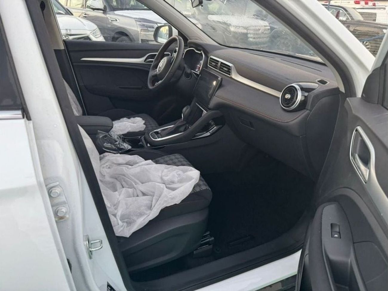 أم جي ZS 1.5L PETROL 2024 GCC