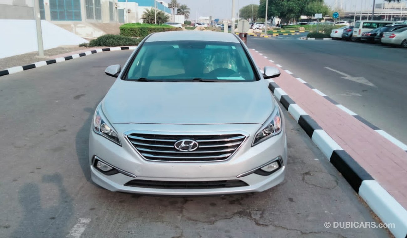 Hyundai Sonata V4 / 2.4L / Driver Power Seat /  Push start / Well Maintained