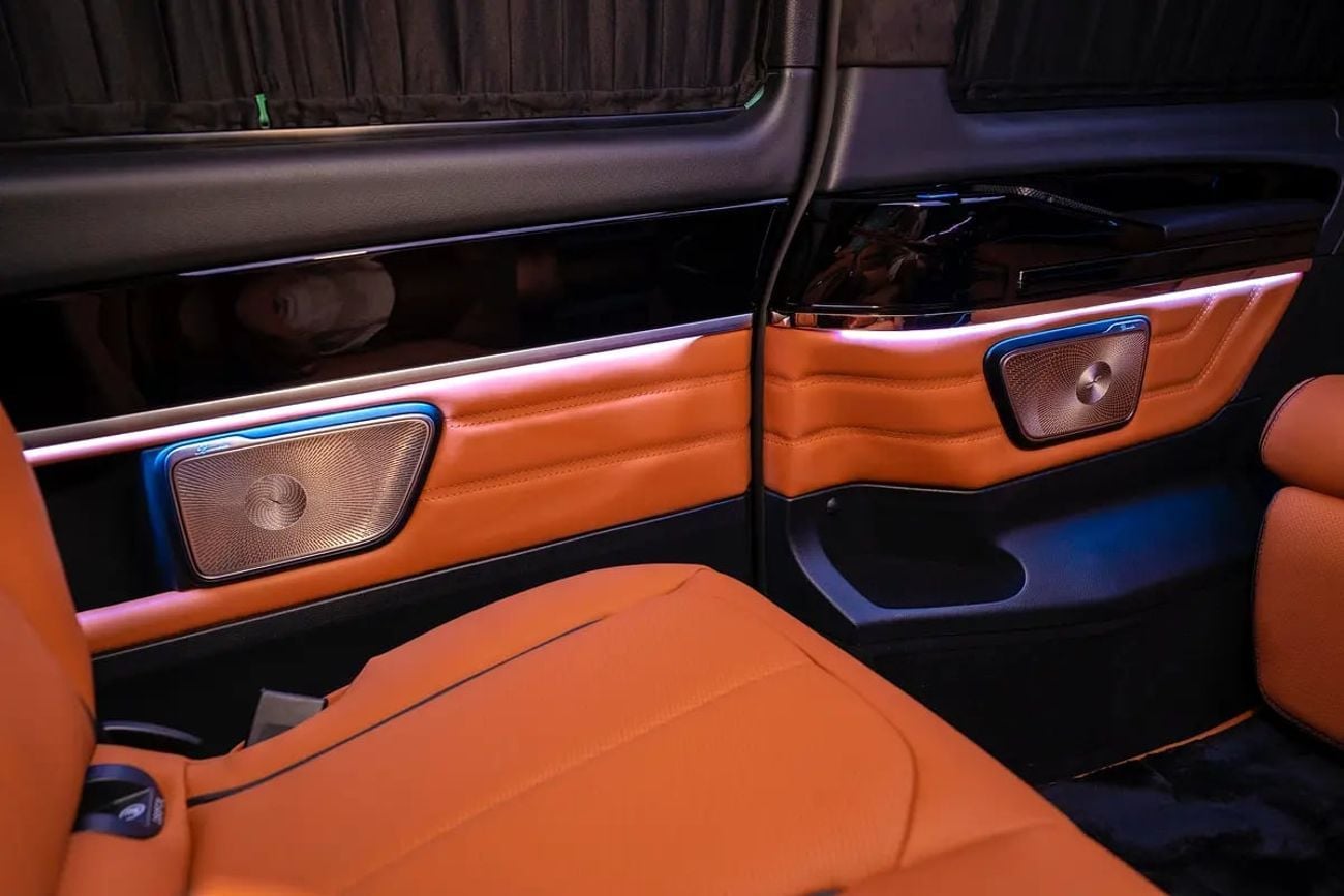 مرسيدس بنز V 300 NEW ARRIVAL 2026 MODEL VIP MERCEDES GCC V300 with ADDITIONAL REAR AC - 2 Years Warranty by VLINE