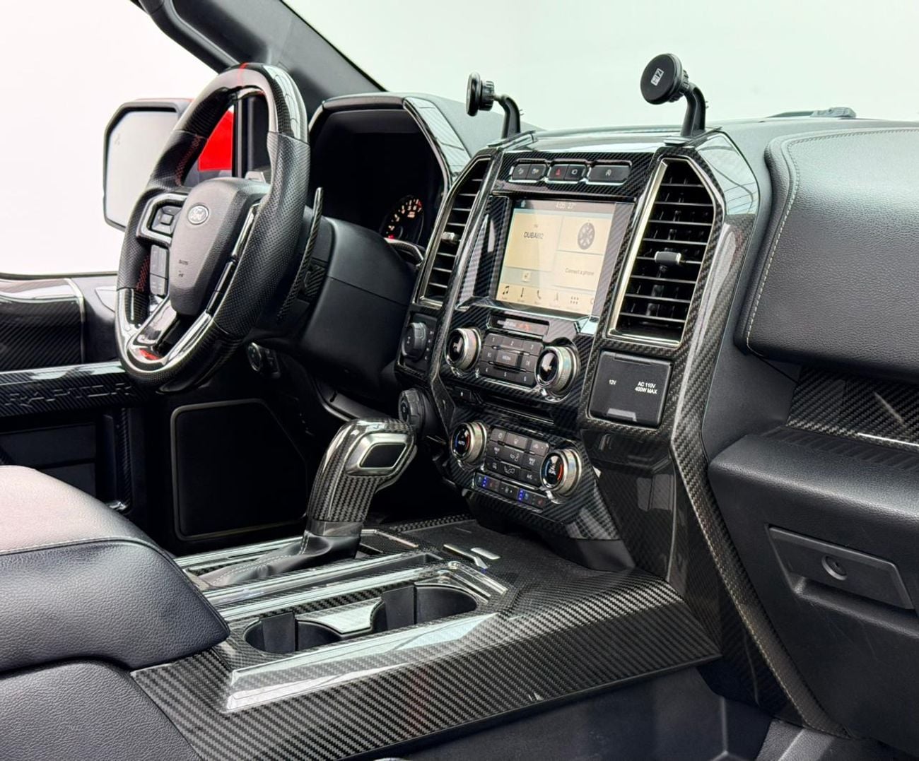 Ford F-150 2018 Ford F-150 Raptor, Full Service History, Carbon Fiber Interior, Excellent Condition, GCC