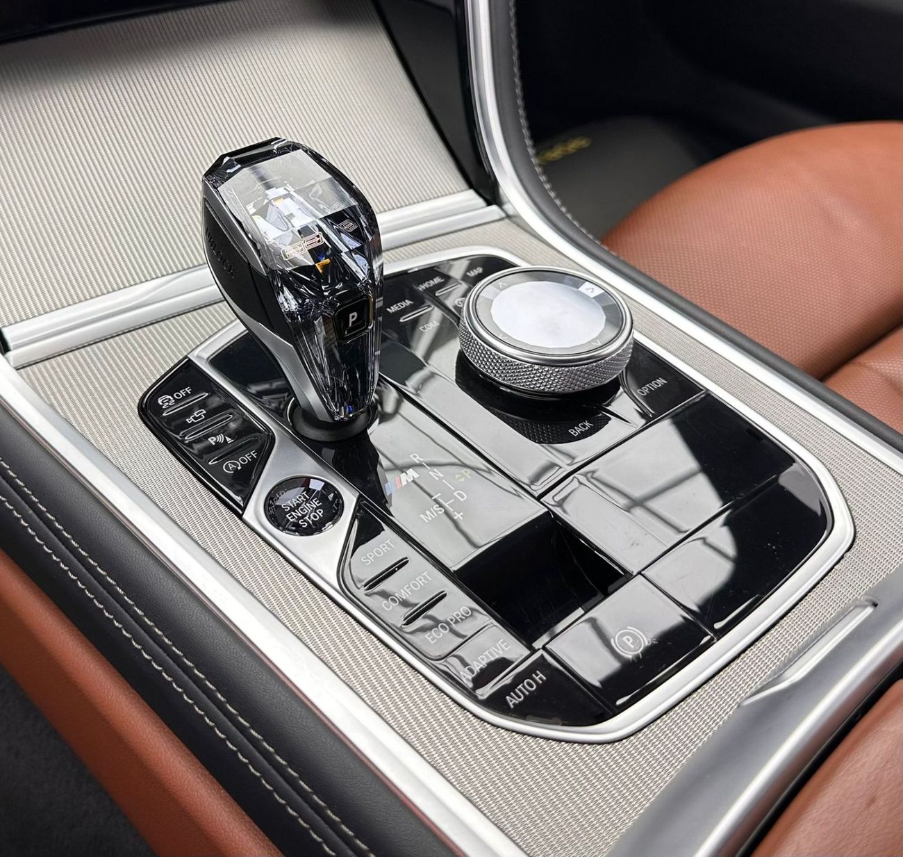 BMW M850i xDrive 4.4L 2019 BMW M850i xDrive M-Sport Coupe, 1 Year Warranty Unlimited Km, BMW Full Service Hist