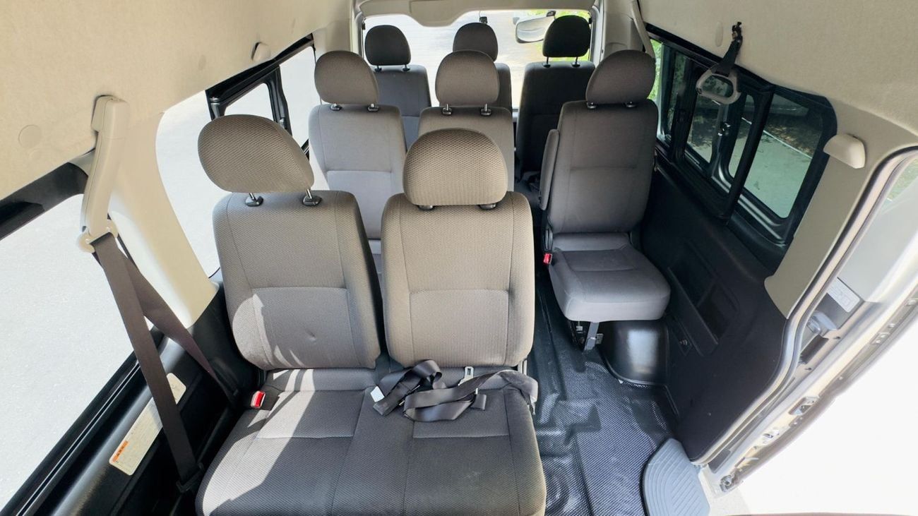 Toyota Hiace 13 SEATER | 2.0L PETROL ENGINE | AUTOMATIC TRANSMISSION | 2018