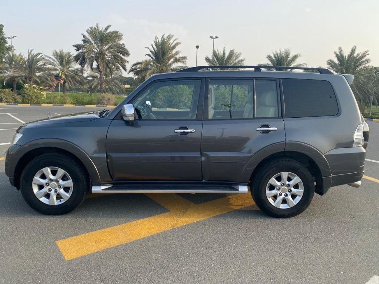 Mitsubishi Pajero 2015 Mitsubishi Pajero GLS (V80), 3dr SUV, 3.5L 6cyl Petrol, Automatic, Four Wheel Drive