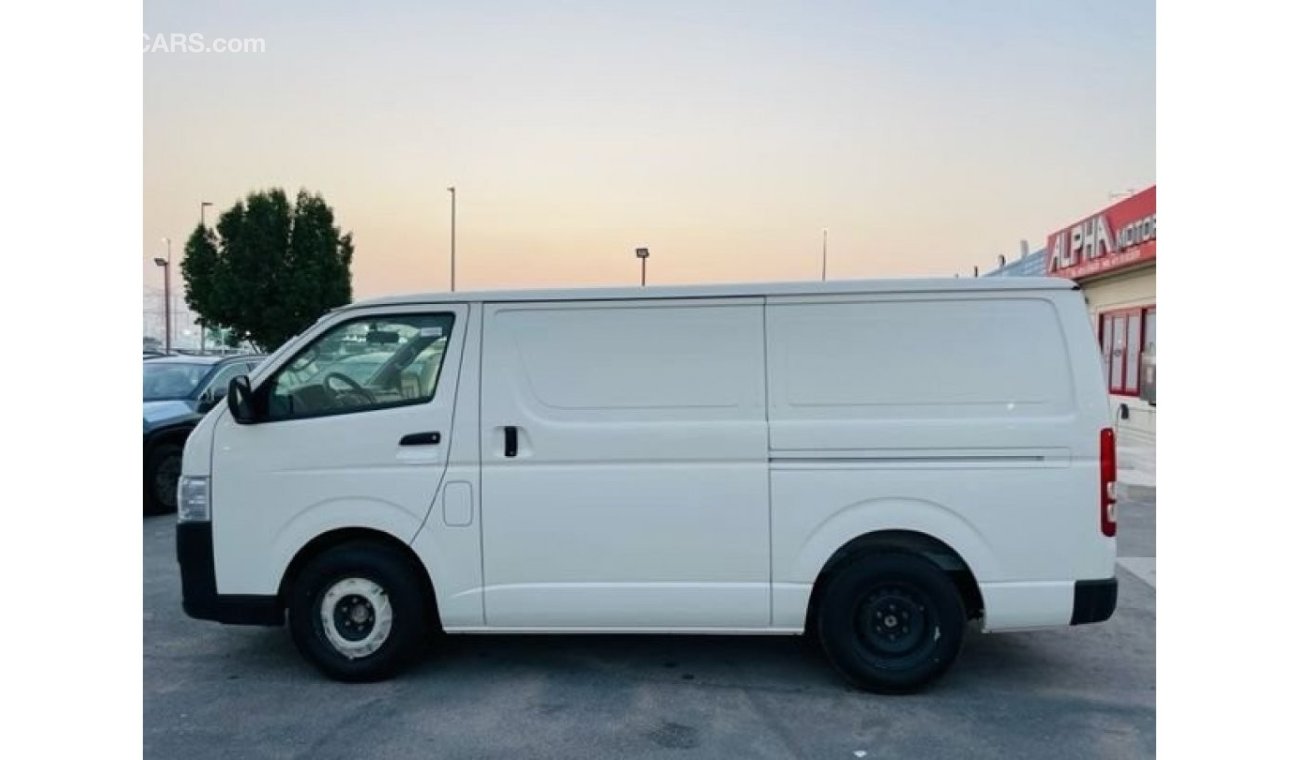 Toyota Hiace Toyota Hiace Delivery VAN 2.5L Diesel M/T