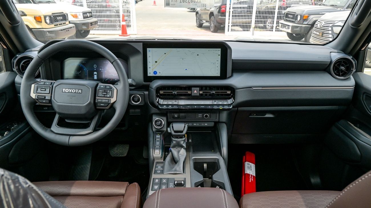 تويوتا برادو Adventure Mono Tone 2.4T