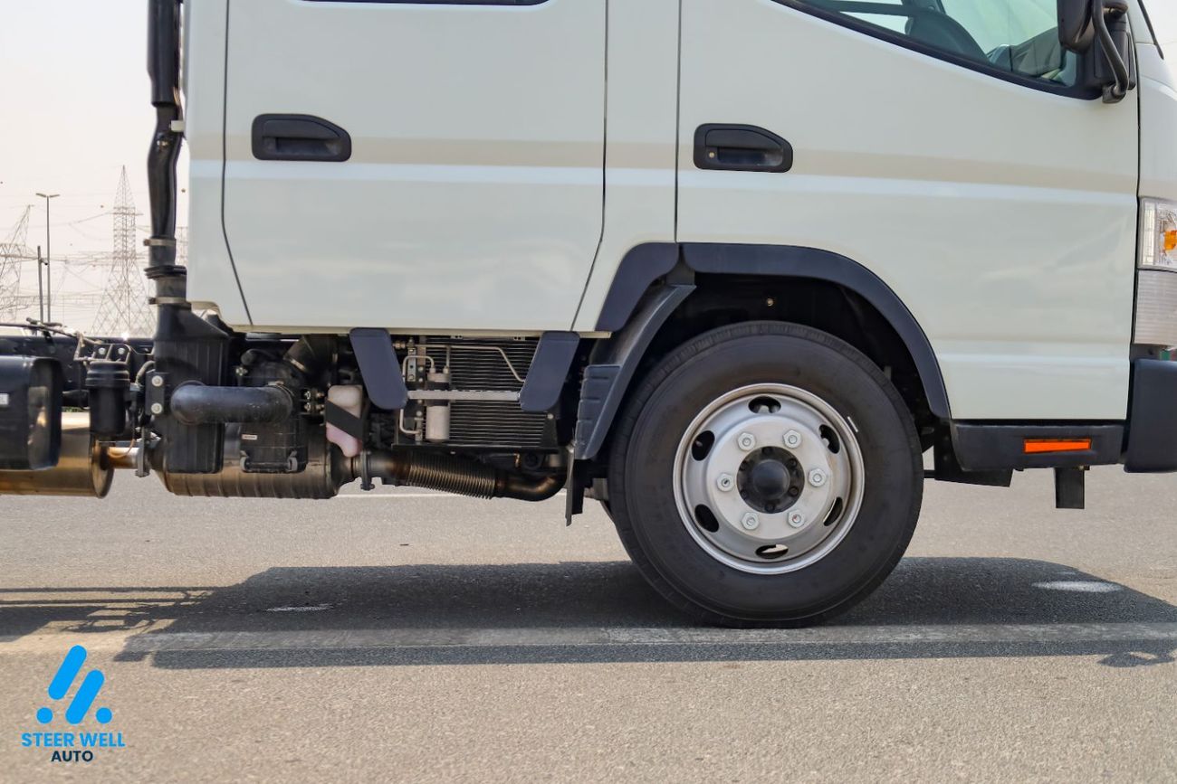 ميتسوبيشي كانتر فان STD GCC Specs - Euro V | turbo DSL MT | Long Chassis 16ft | Double-Cab | Export Only