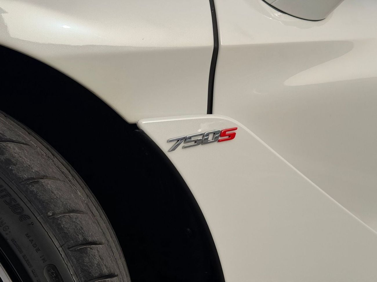 McLaren 750S AED 27,999 P.M | 0% DOWN PAYMENT | MCLAREN 750S SPIDER MSO (McLaren Special Operations) Bespoke Spec