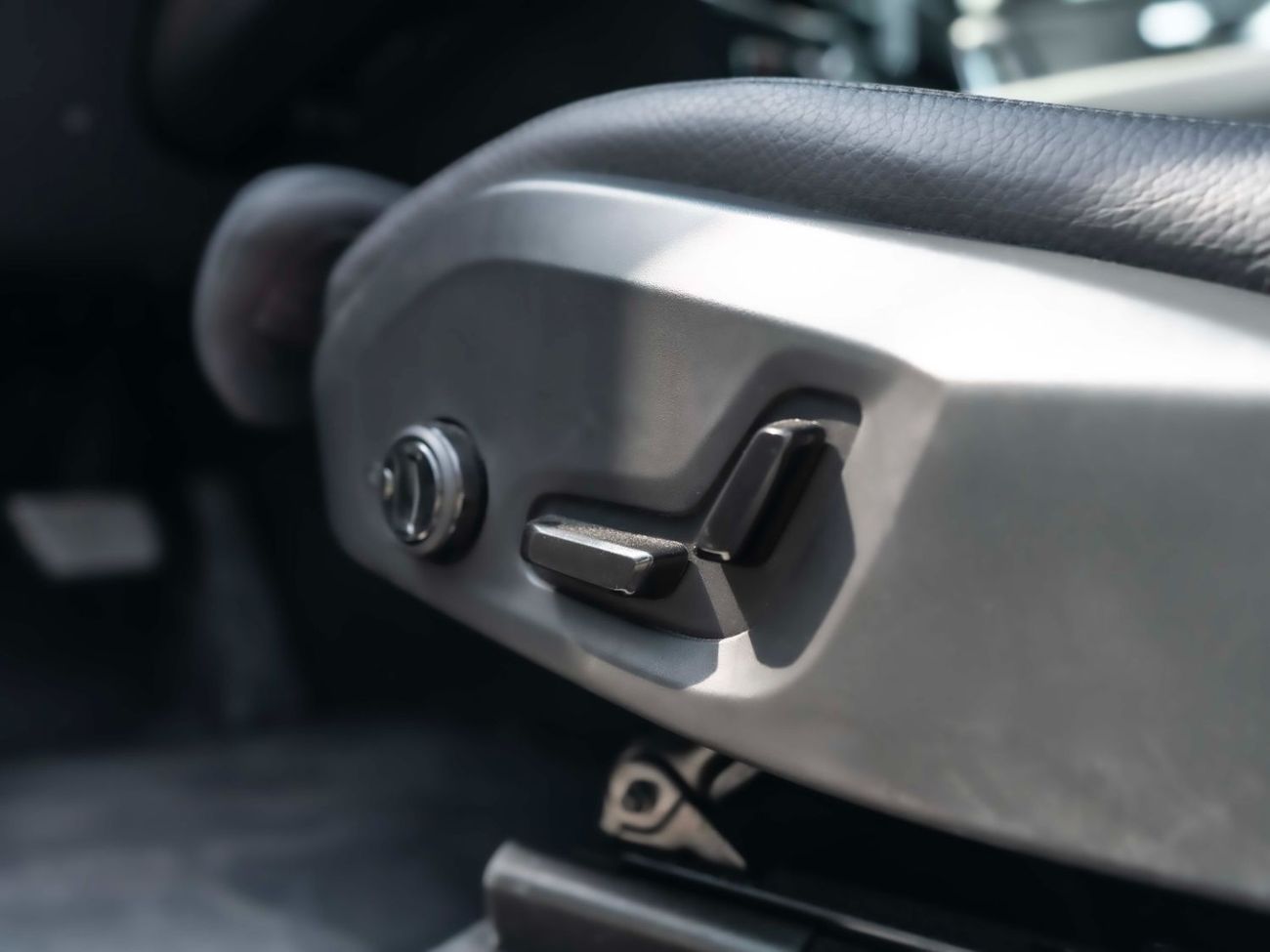 Volvo XC60 B5 2.0T Powertrain