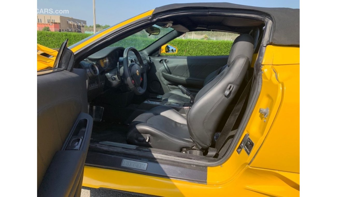 Ferrari F430 2009 model, Gulf, 8 cylinders, odometer 66000 km