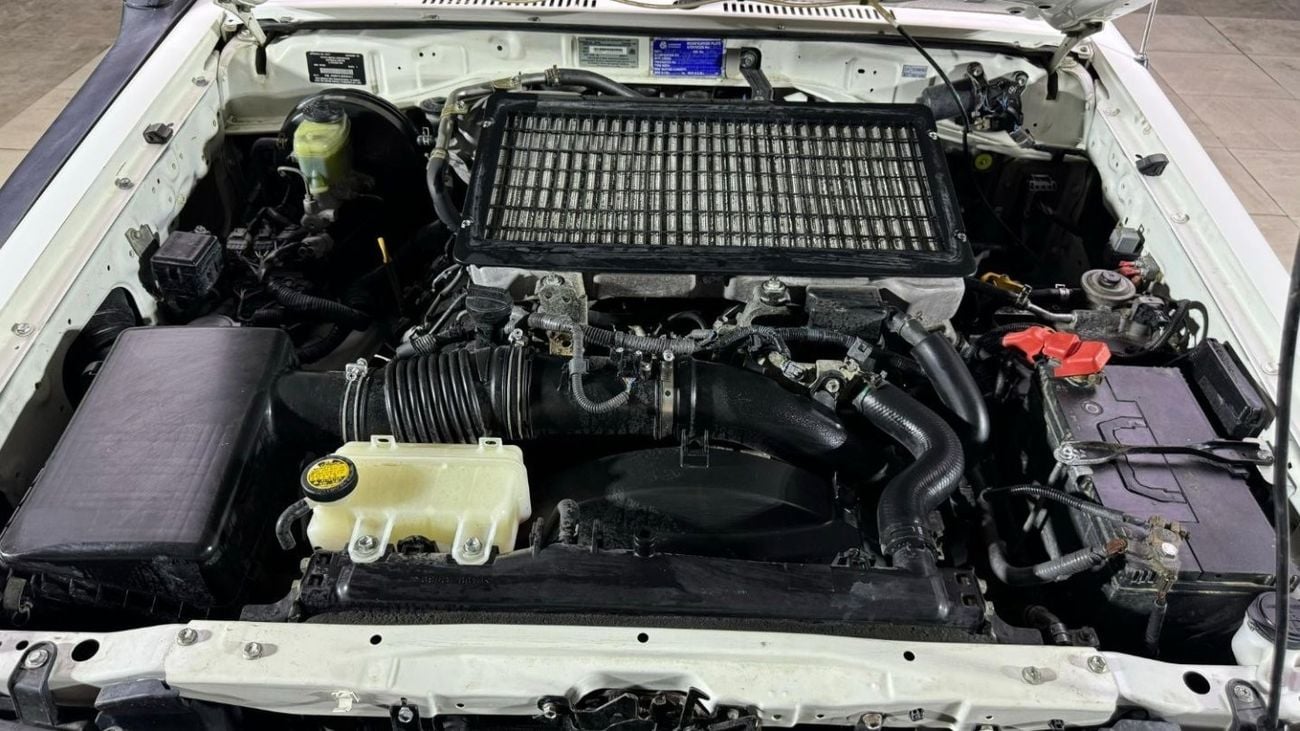 تويوتا لاند كروزر 70 TOYOTA LAND CRUISER  HARDTOP 3 DOORS (RHD) Diesel 2010