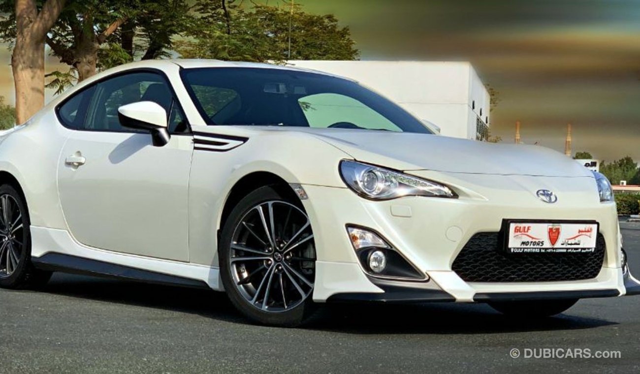 Toyota 86 GT 86 - EXCELLENT CONDITION - 11,000 KM - TRD KIT