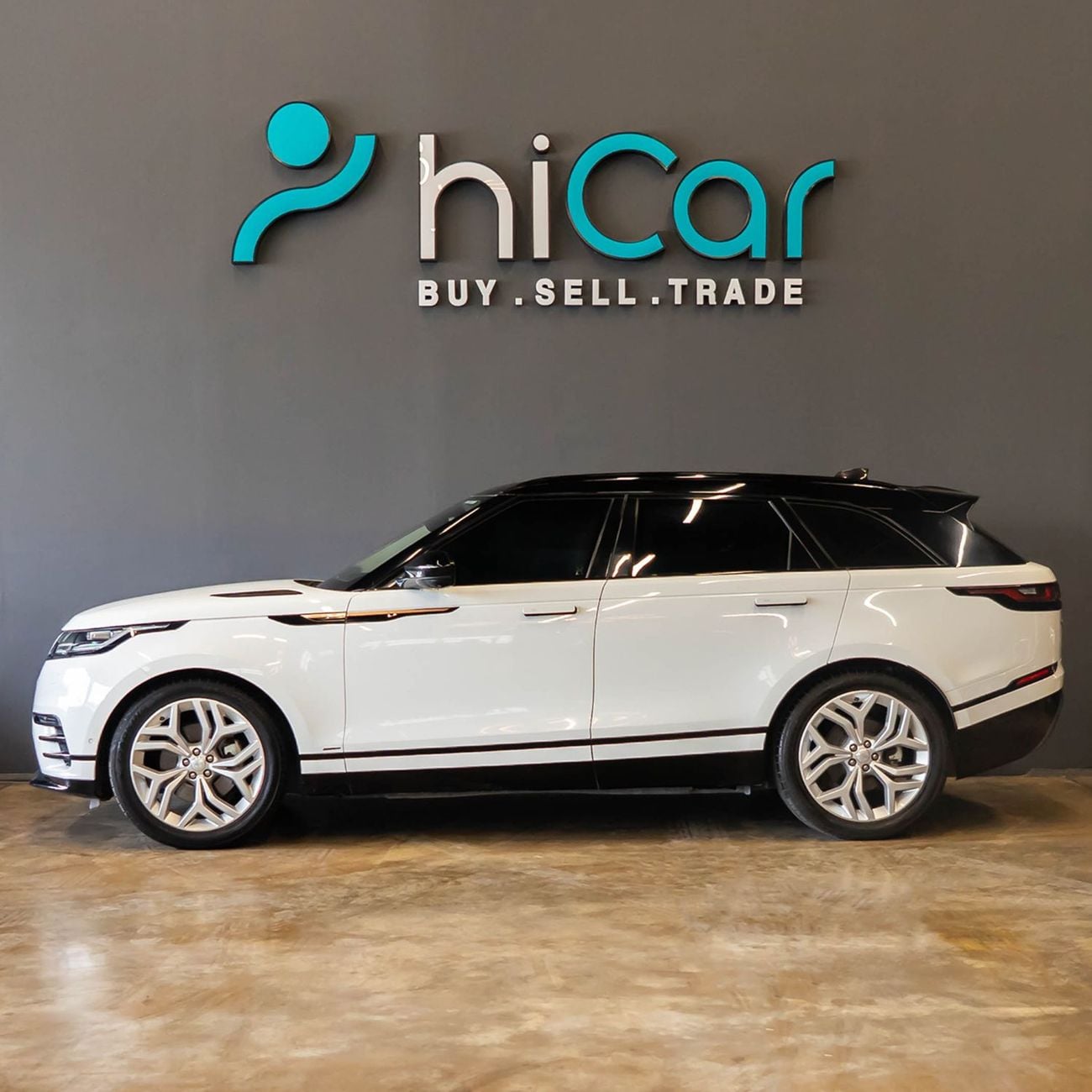 Land Rover Range Rover Velar AED 2,490 P.M • 0% Downpayment •  Range Rover Velar P250 R-Dynamic SE • 1 Year Warranty