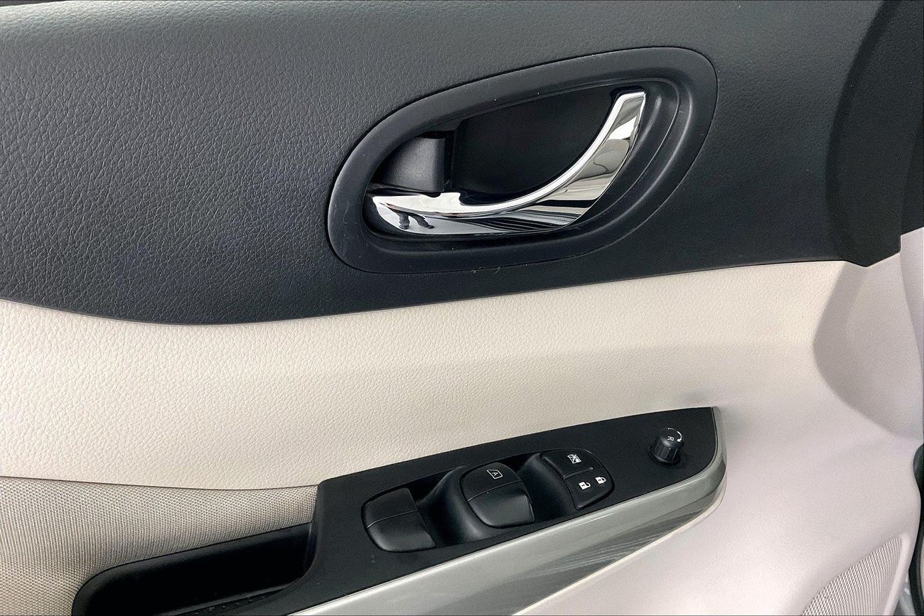 Nissan Kicks S | 1 year free warranty | 0 Down Payment