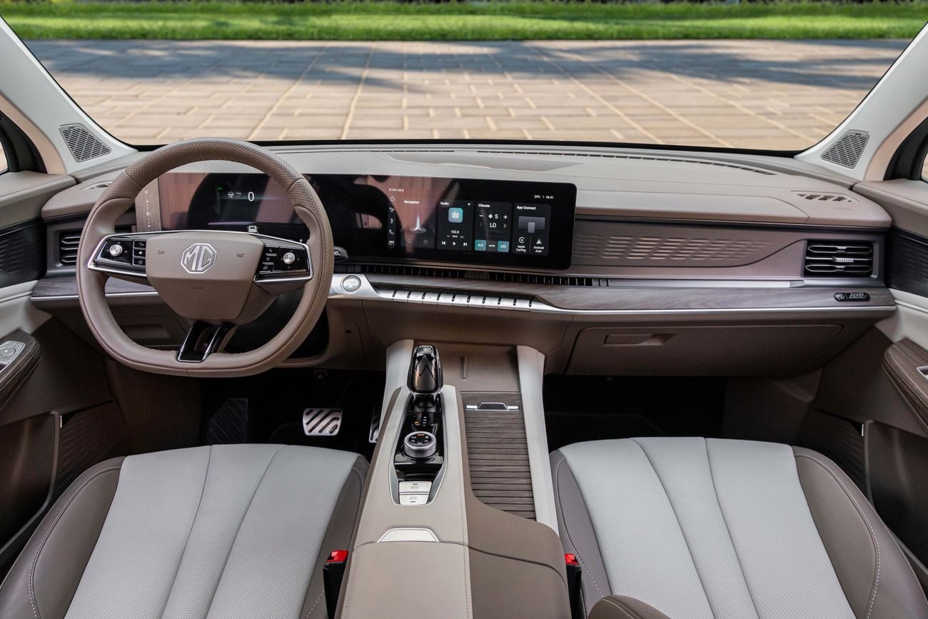 أم جي RX9 Luxury RX9 Luxury | 2,253 P.M | 0% Downpayment | Warranty