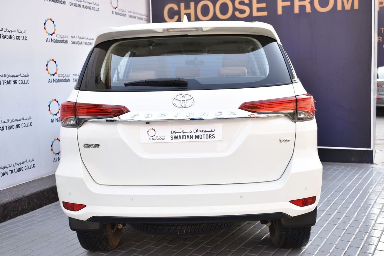 Toyota Fortuner GXR 4.0L (278 HP)