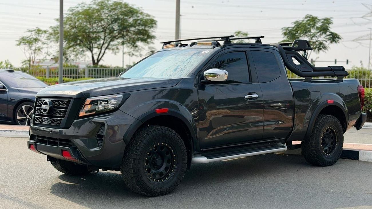 نيسان نافارا -