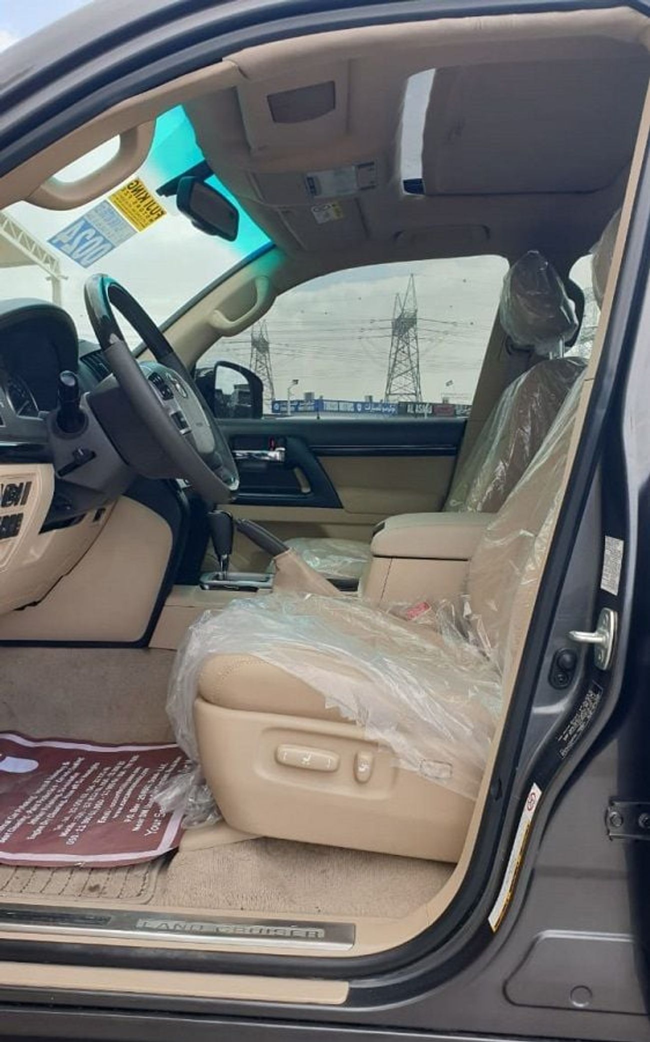 تويوتا لاند كروزر GXR 4.5L AUTOMATIC * PETROL * 4WD * 7 SEATS * 5DOOR