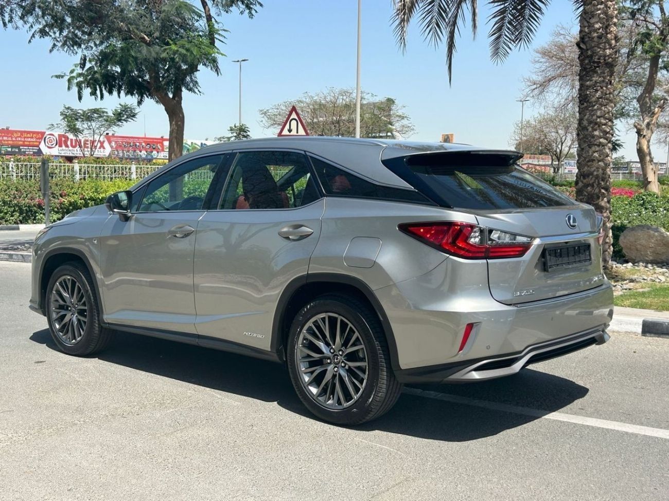 Lexus RX450h F Sport 3.5L Hybrid 2017 GCC AL FUTTAIM LOW MILEAGE SINGLE OWNER IN MINT CONDITION