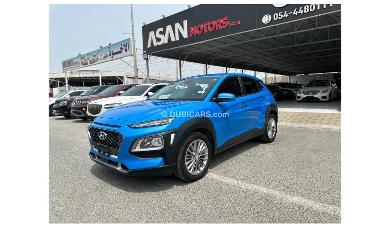 Hyundai Kona SE
