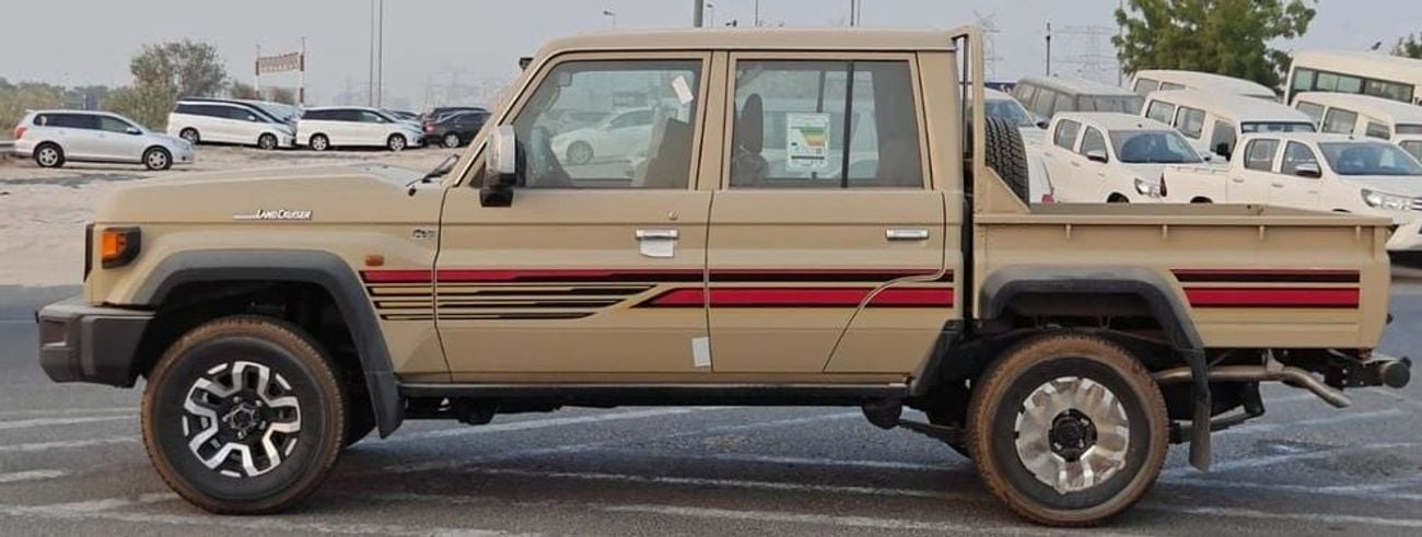 تويوتا لاند كروزر بيك آب D CAB
