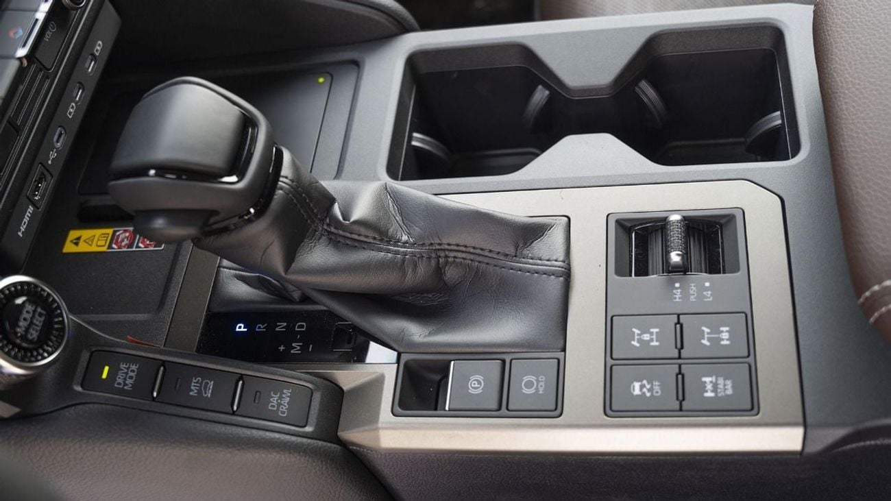 تويوتا برادو Adventure  2.4T