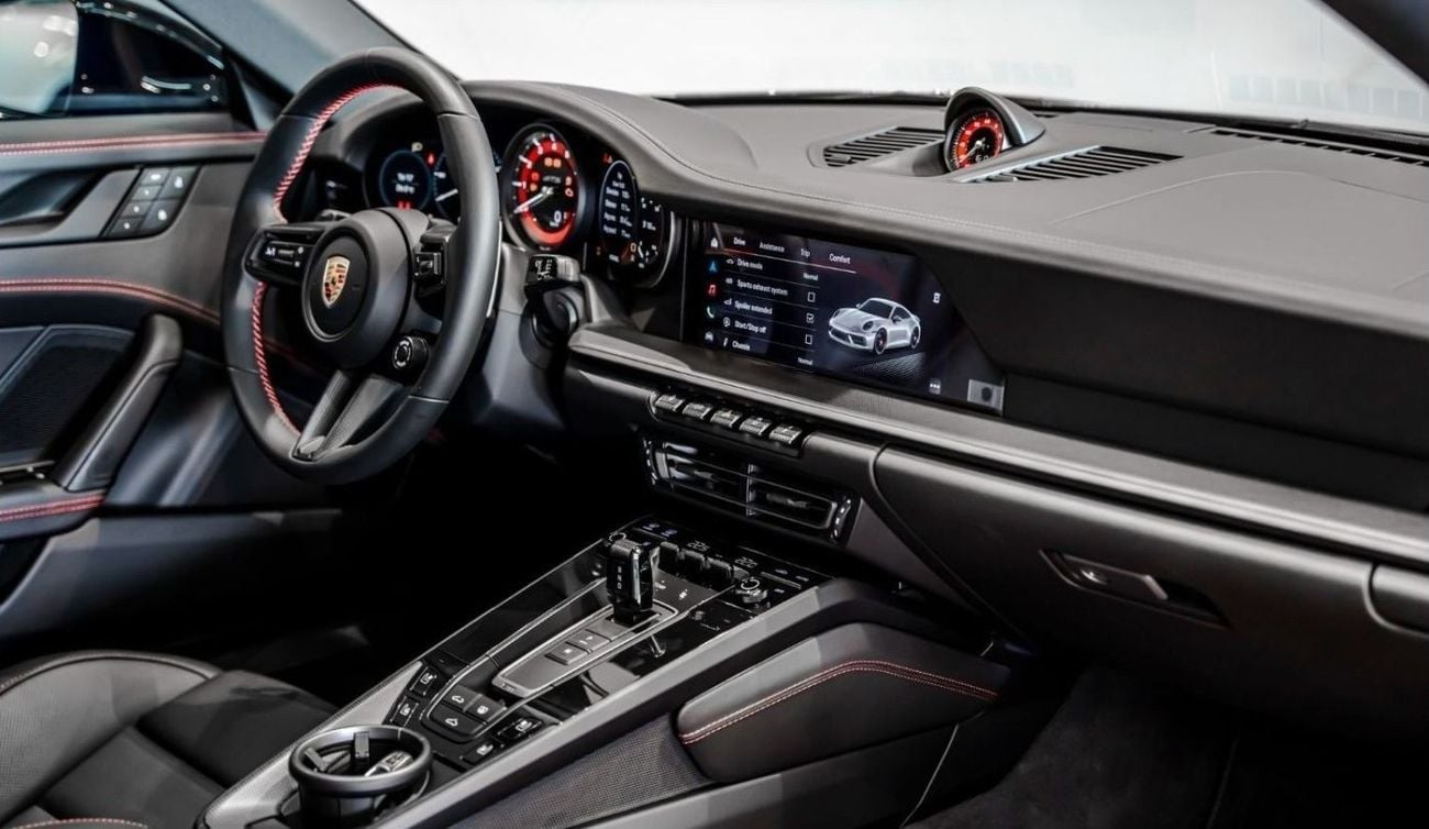 Porsche 911 2024 Porsche Carrera GTS, 2026 Porsche Warranty, Aventurine Green, Very Low KMs, GCC