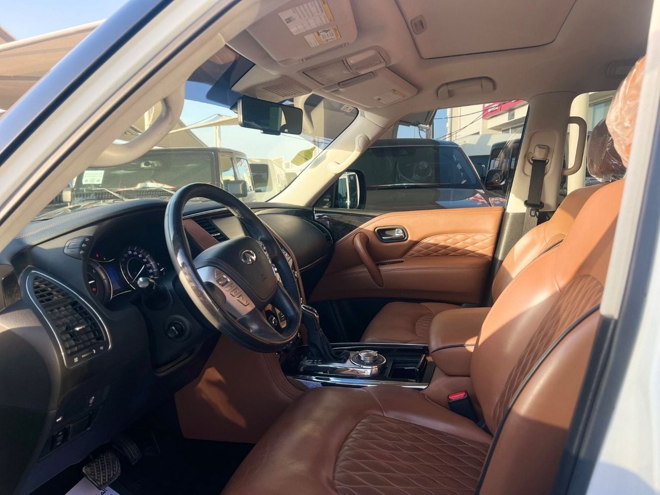 Infiniti QX80 Luxury 5.6L