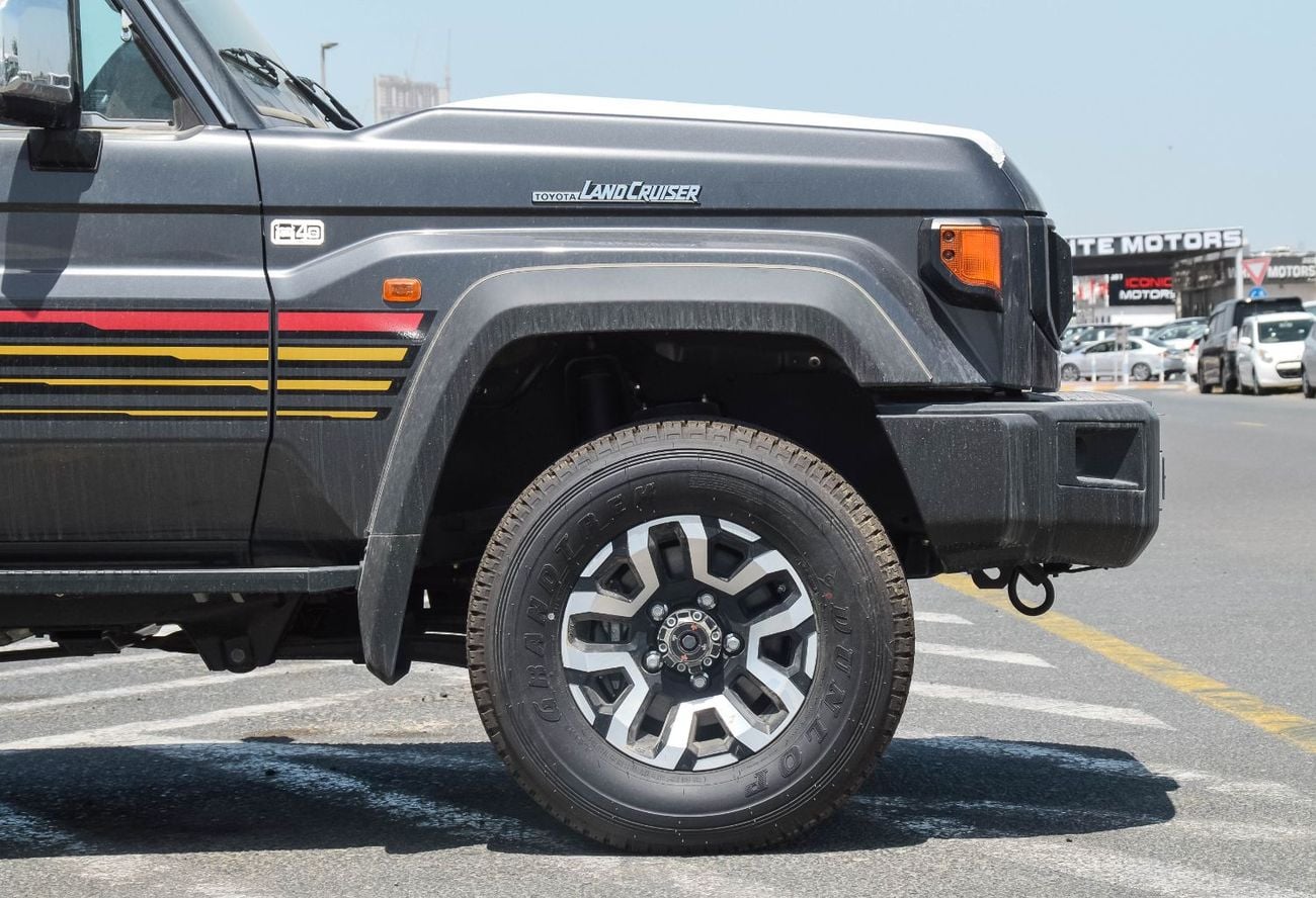 تويوتا لاند كروزر بيك آب TOYOTA LAND CURISER 79 4.0L 4WD PETROL SC PICKUP 2025
