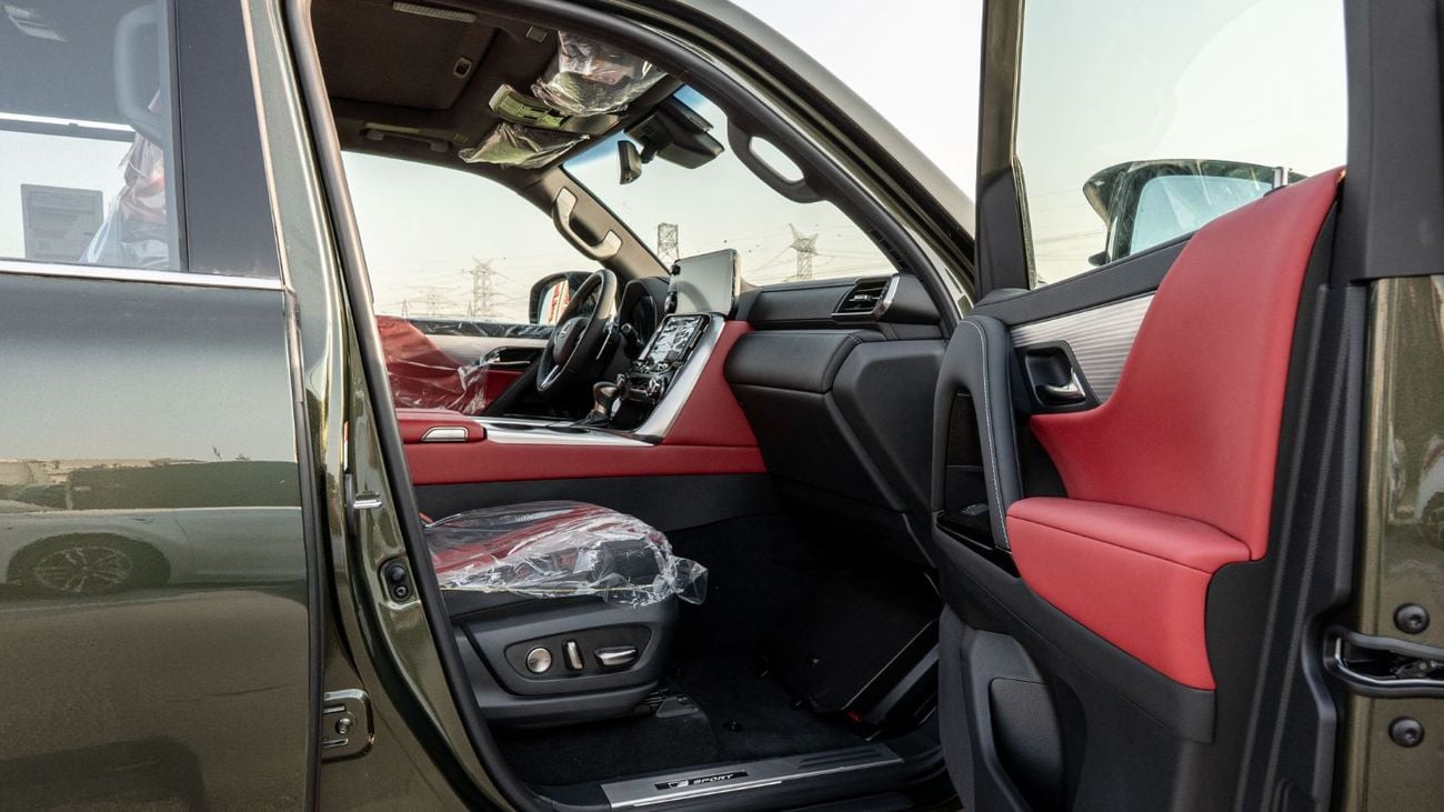 لكزس LX 600 2026 Lexus LX600 F-Sport 3.5L AT Petrol (Green-Red)