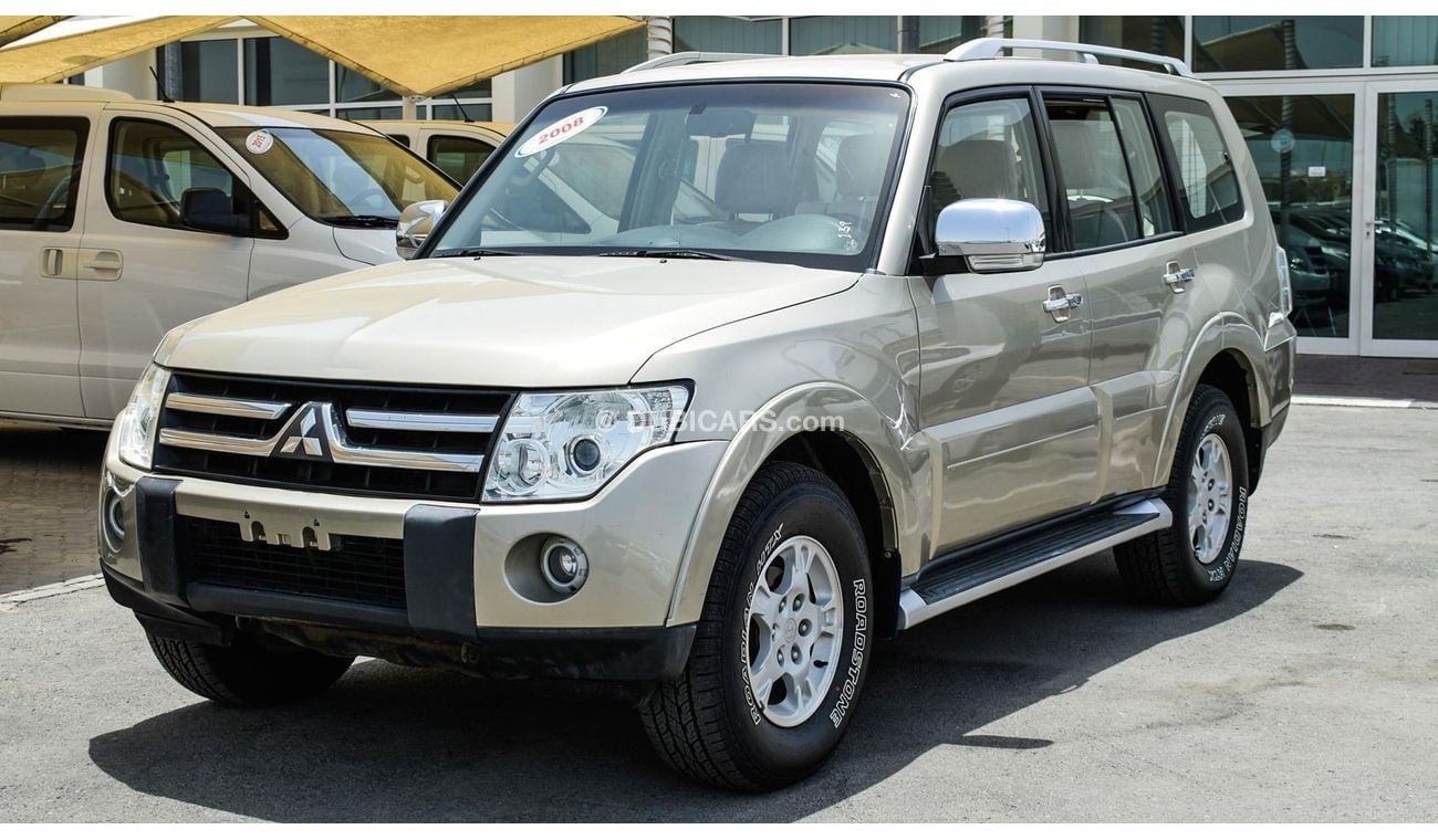ميتسوبيشي باجيرو GLS V6