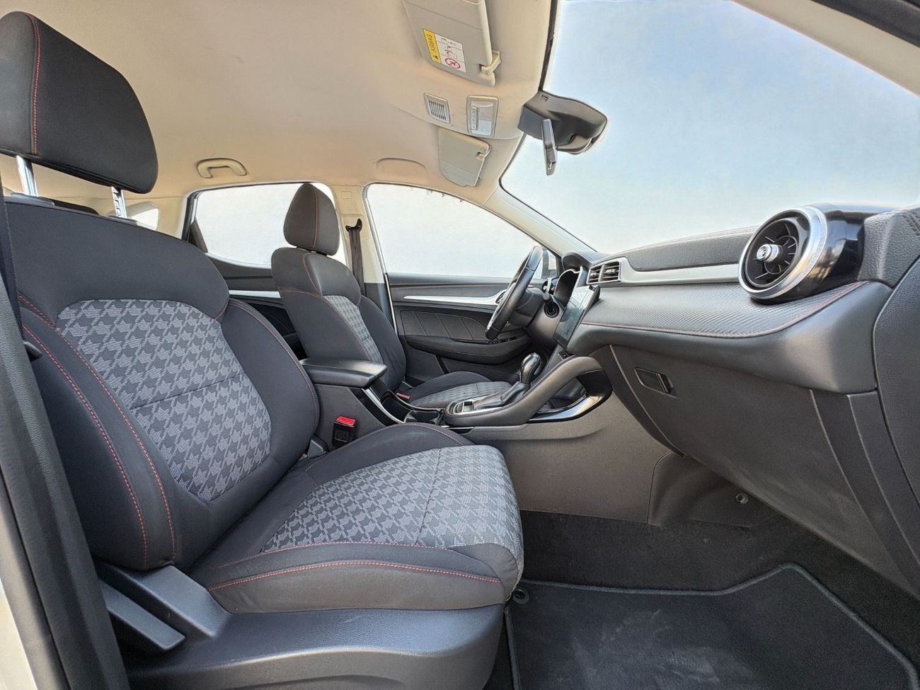 MG ZS ZS | 2024 | GCC SPECS FROM AGENCY | AED 720 per month