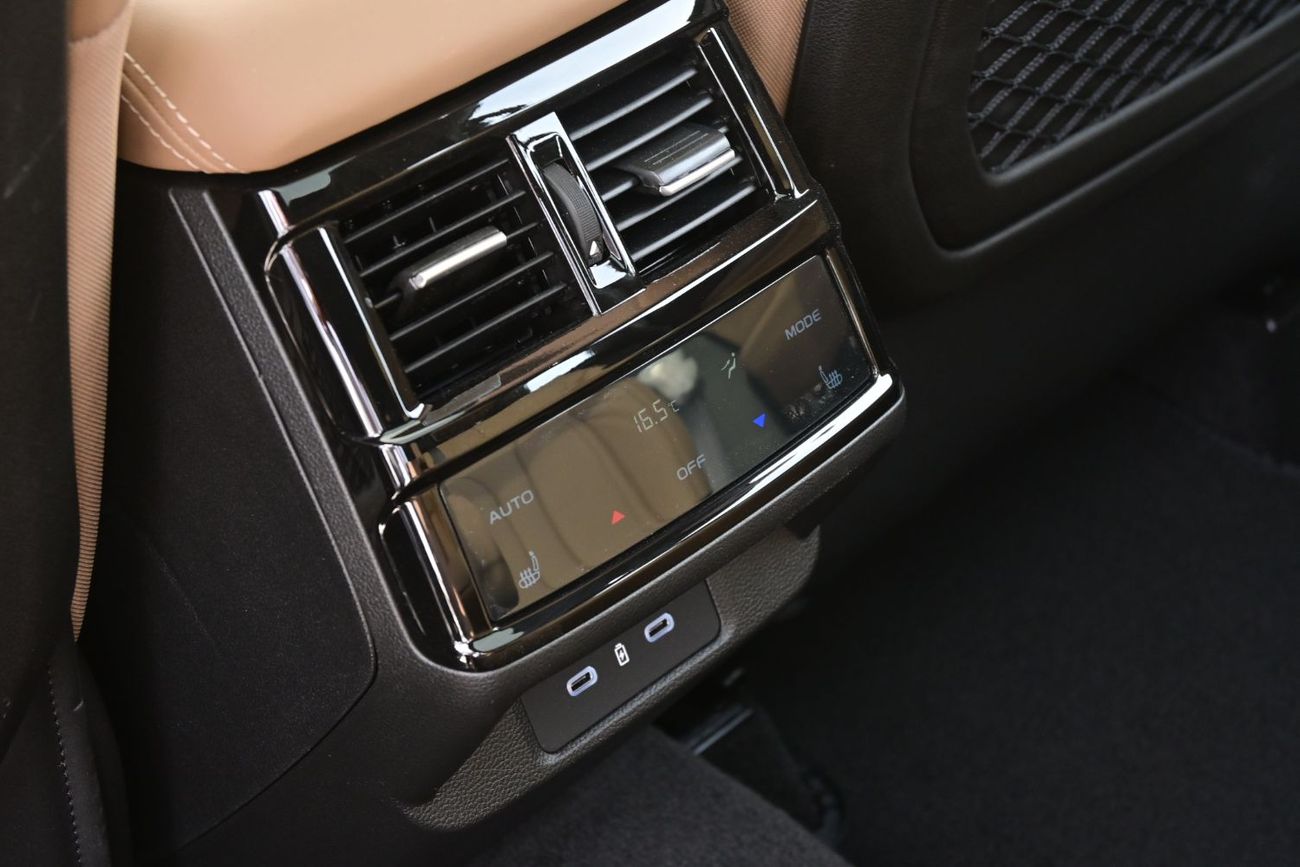 رينو كوليوس Renault Koleos 2.0L Turbo, 4WD Petrol, 8 Speed Automatic, Model 2025 Color Black