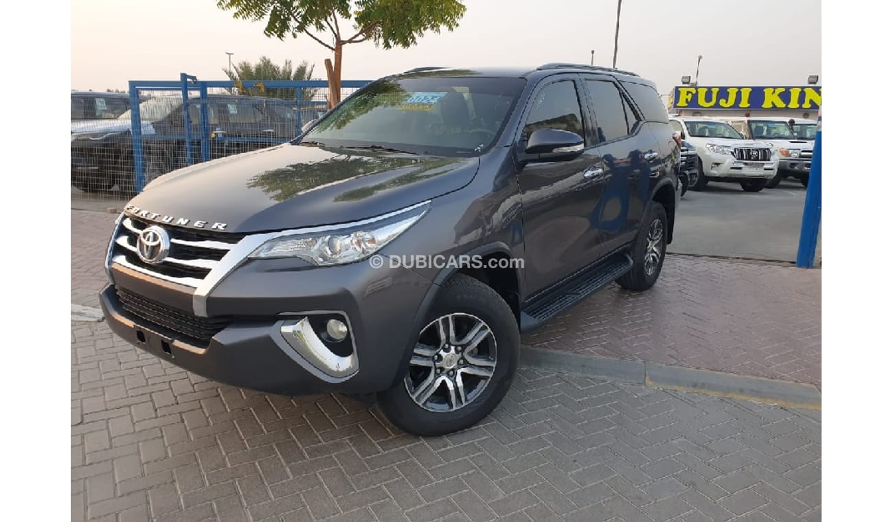 Toyota Fortuner 2.7 PETROL (4 CYLINDER)
