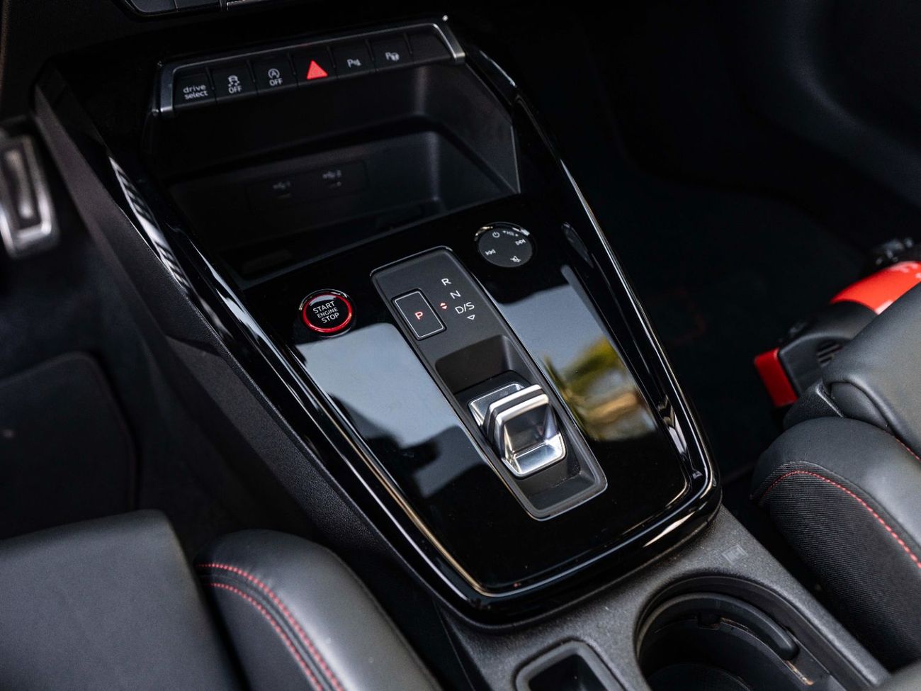 Audi RS3 TFSI quattro 2.5L Sportback