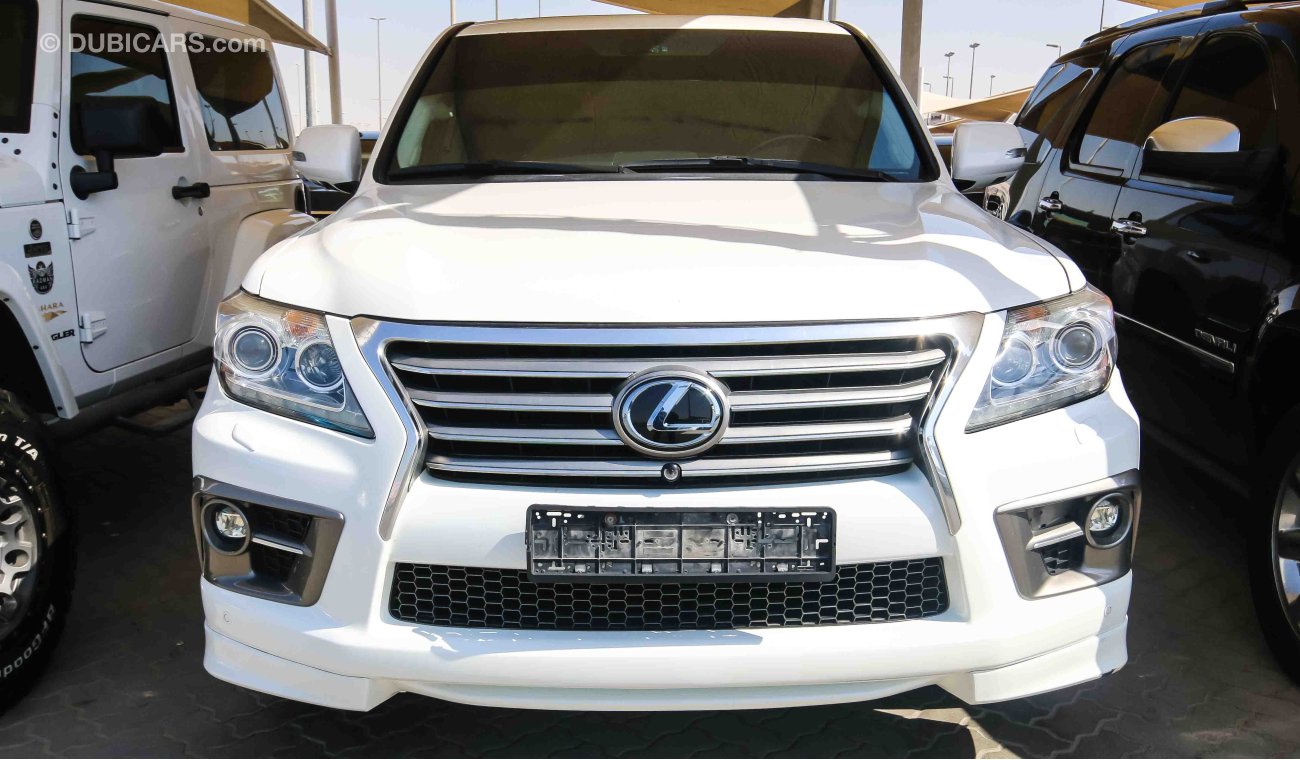 Lexus LX570