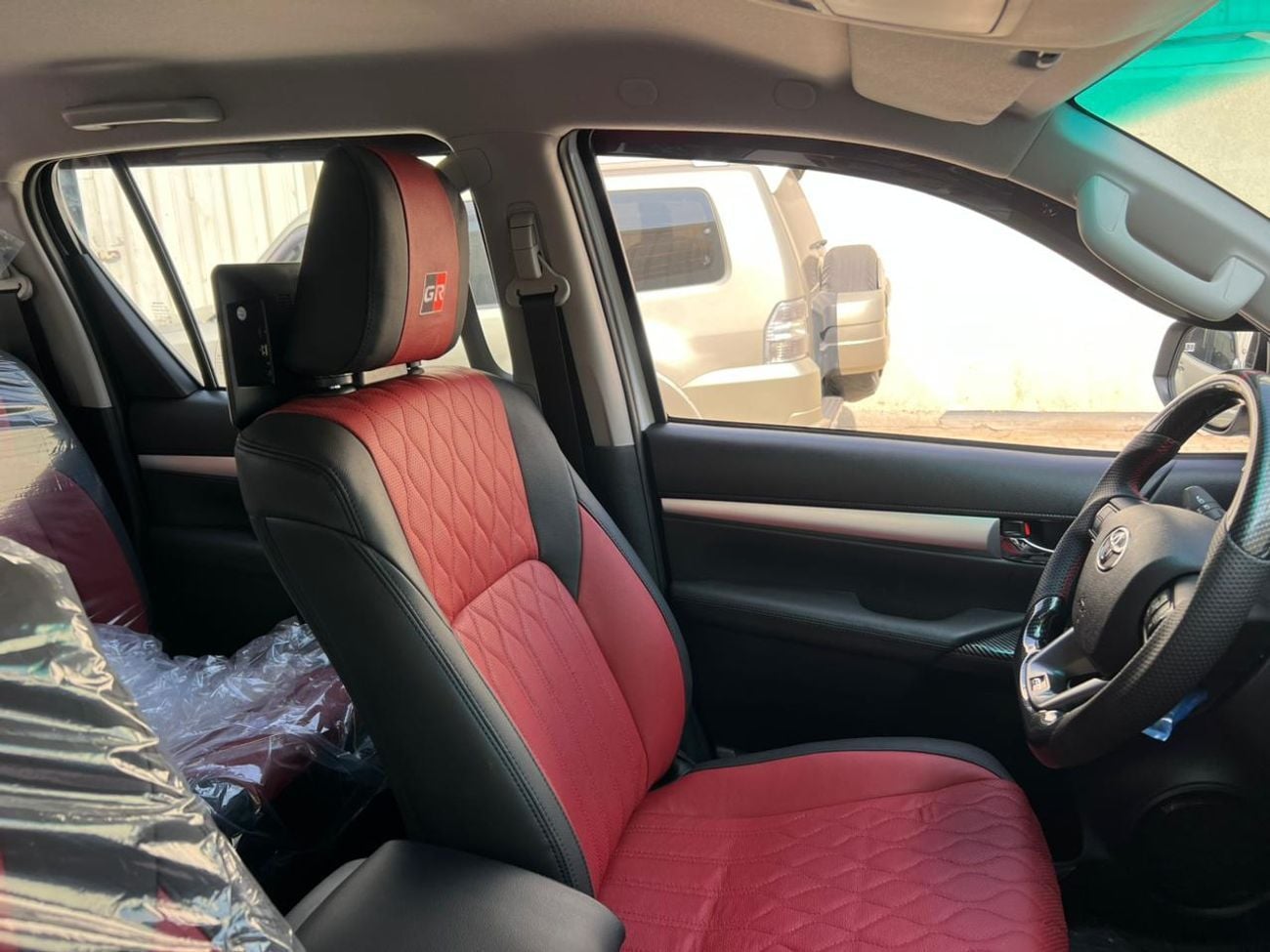 Toyota Hilux GR-SPORTS DIESEL AUTOMATIC 4-CYLINDER PICK UP GR-SPORTS 2.4L DIESEL A/T MY2026