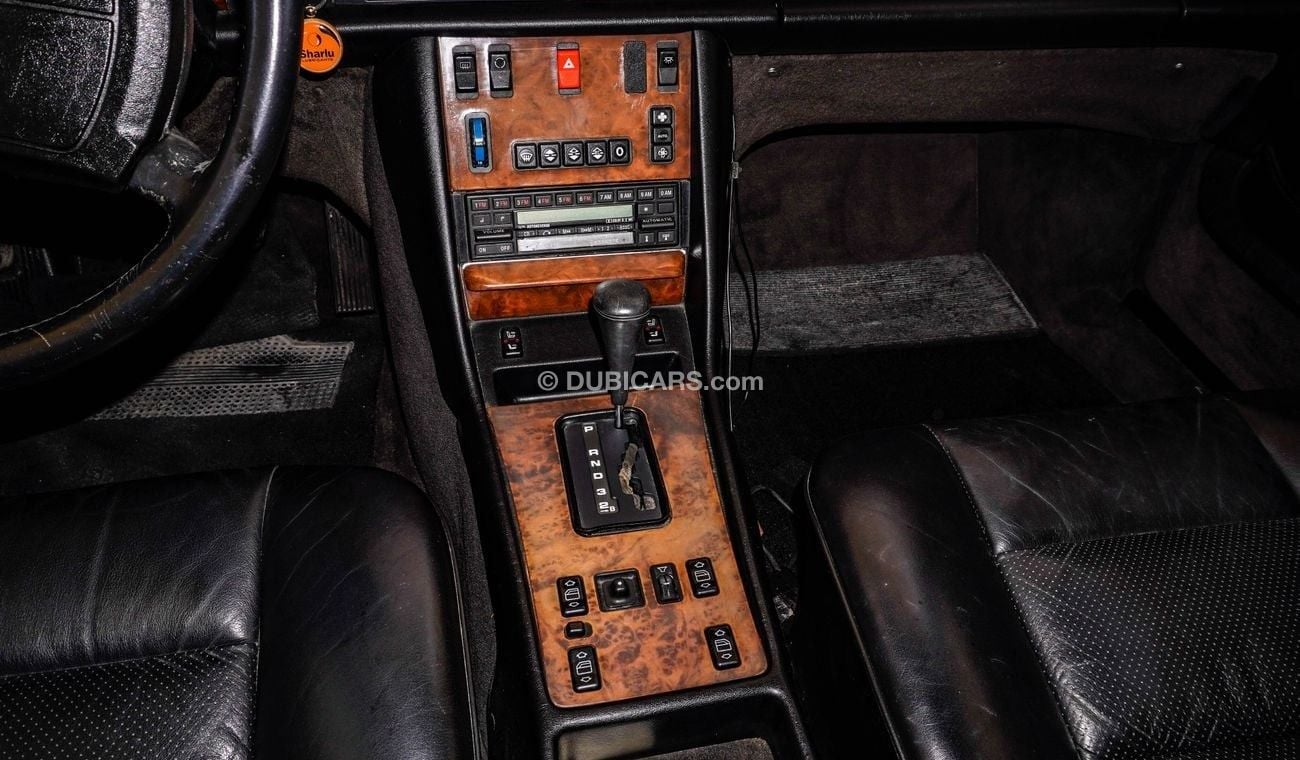 Mercedes-Benz 560 SEC